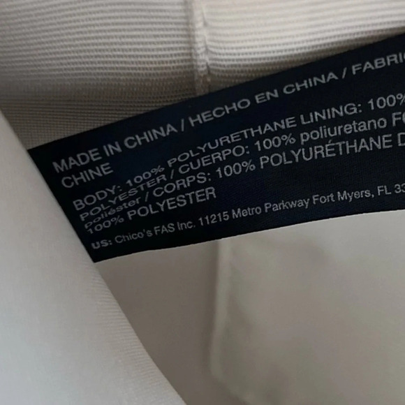 White House Black Market • NWT Hydrangea Pouch Wristlet - Picture 6 of 10